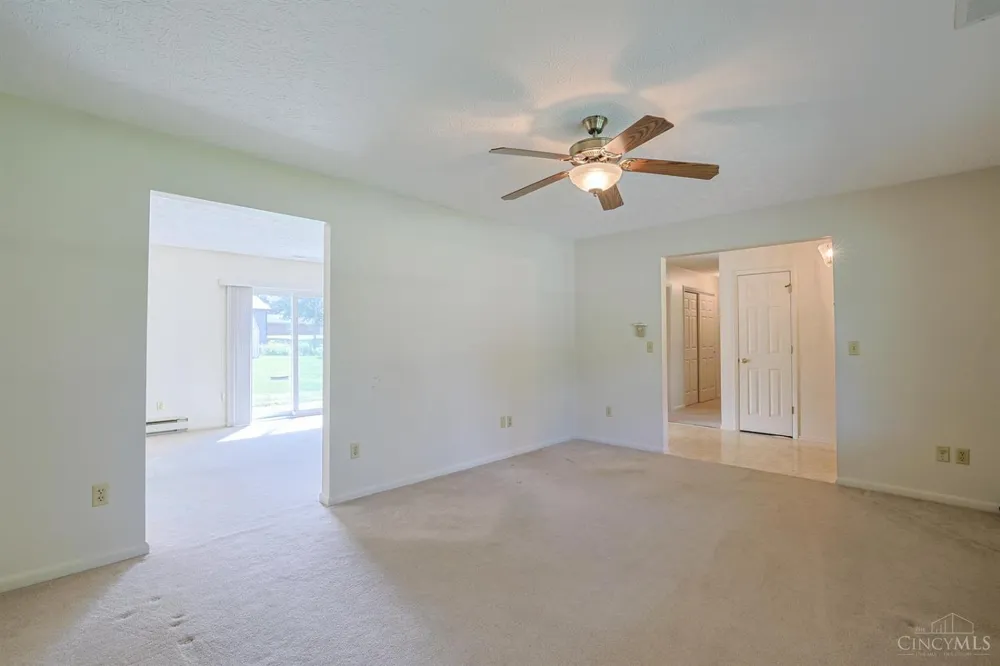 3692 Crestview Avenue Clearcreek, OH 45036