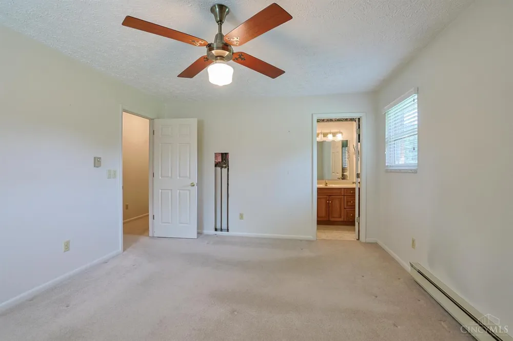 3692 Crestview Avenue Clearcreek, OH 45036