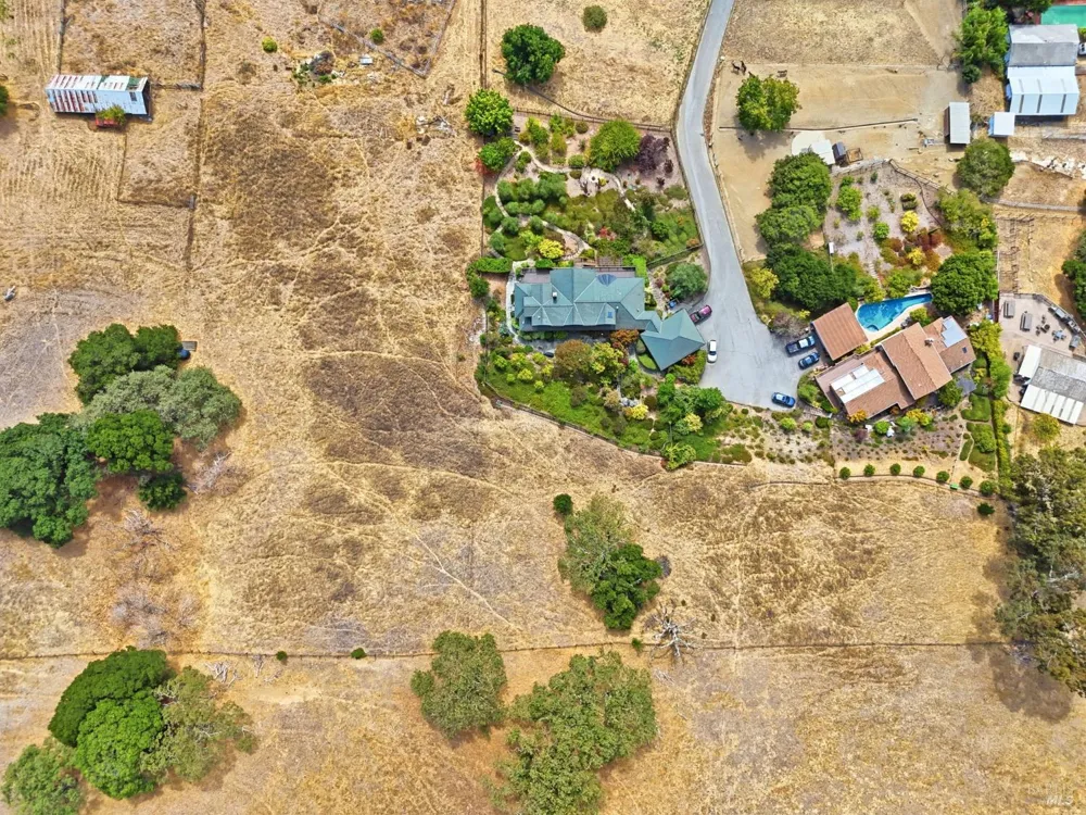 1870 Indian Valley Road Novato, CA 94947