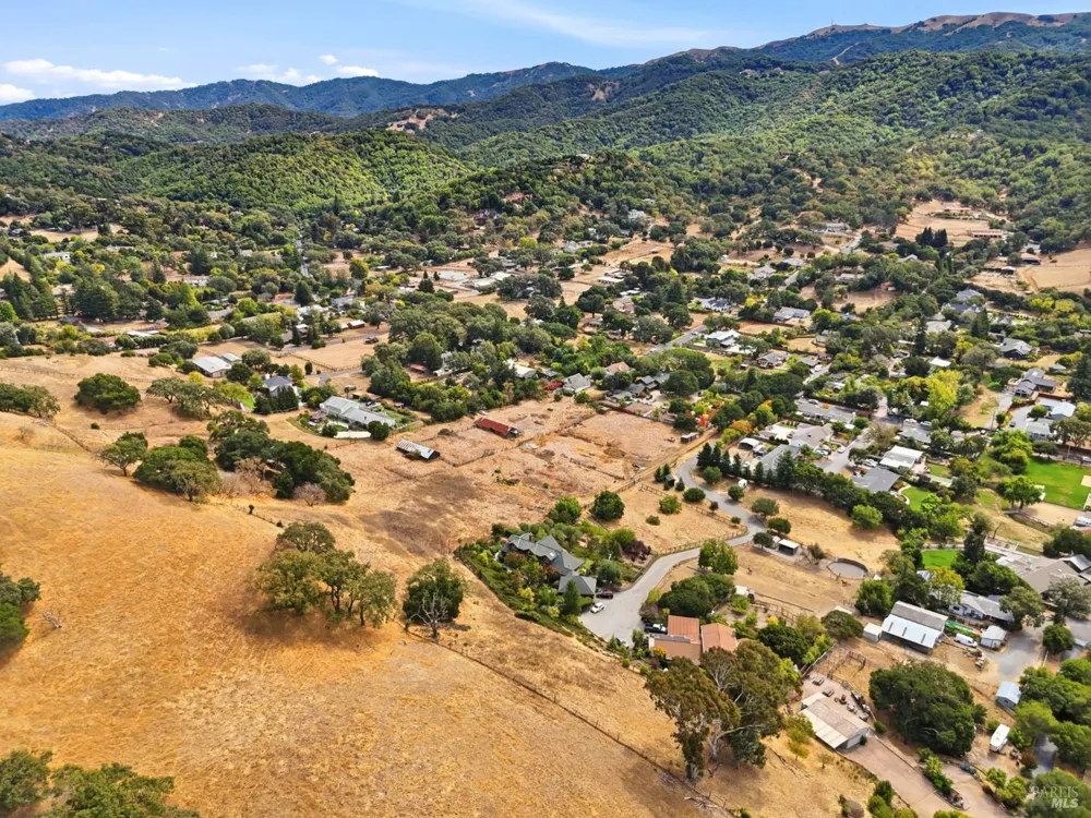 1870 Indian Valley Road Novato, CA 94947