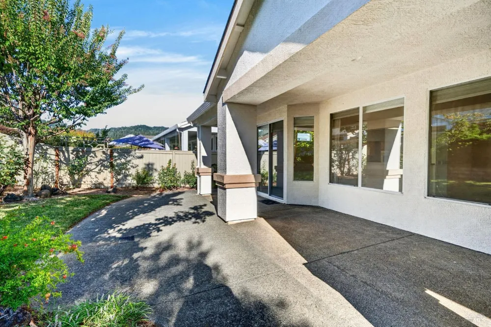109 Del Webb Drive Cloverdale, CA 95425