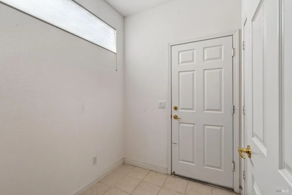 109 Del Webb Drive Cloverdale, CA 95425