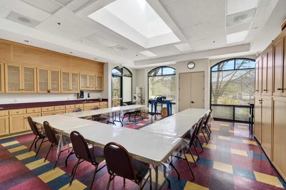 109 Del Webb Drive Cloverdale, CA 95425