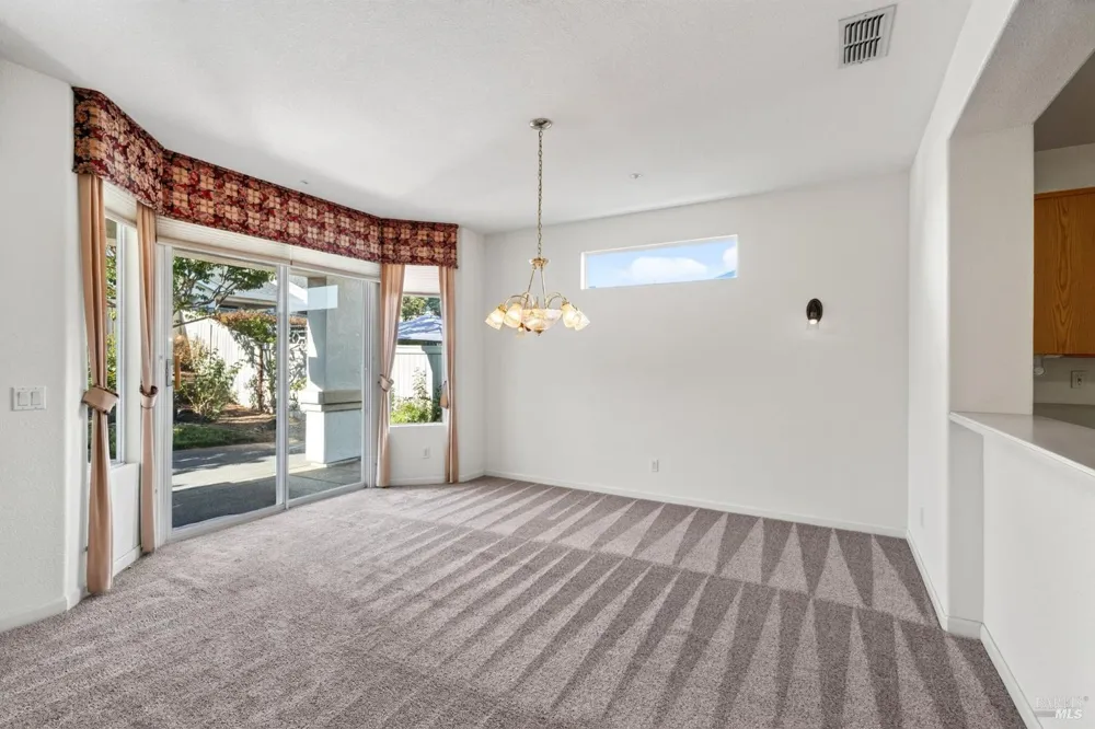 109 Del Webb Drive Cloverdale, CA 95425