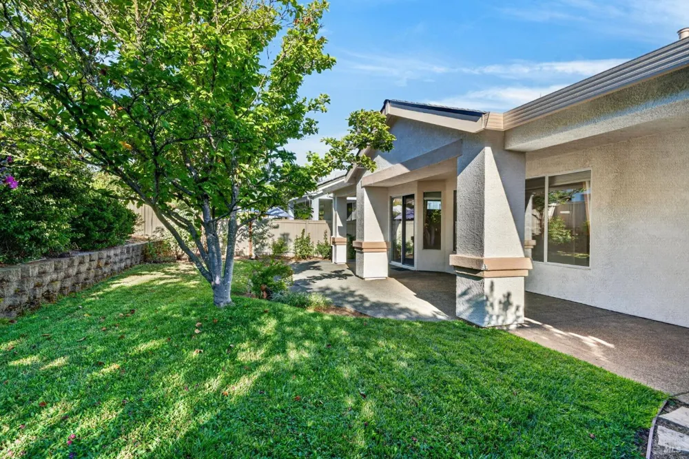 109 Del Webb Drive Cloverdale, CA 95425