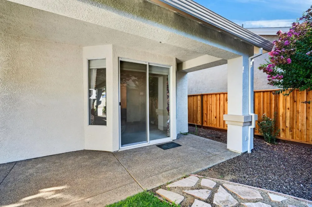109 Del Webb Drive Cloverdale, CA 95425