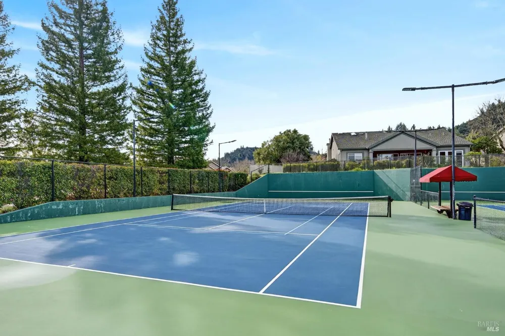 109 Del Webb Drive Cloverdale, CA 95425