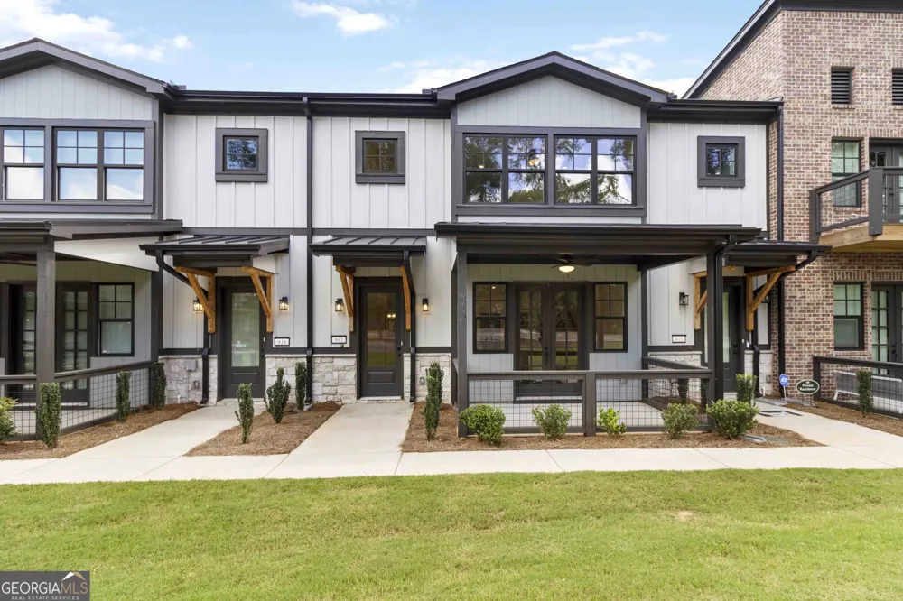 937 Willingham DR Hapeville, GA 30354