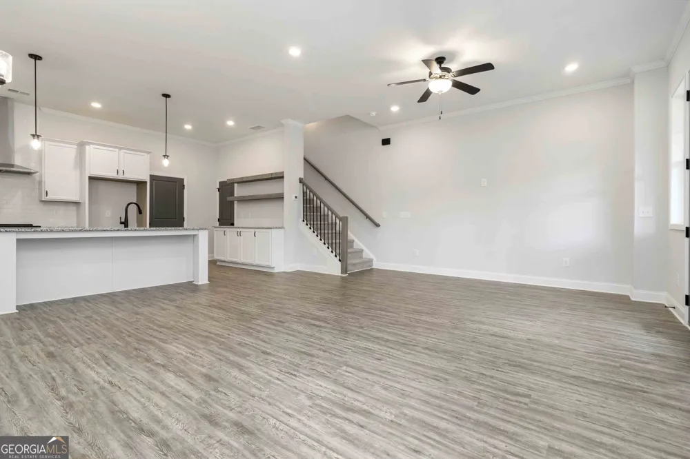 937 Willingham DR Hapeville, GA 30354