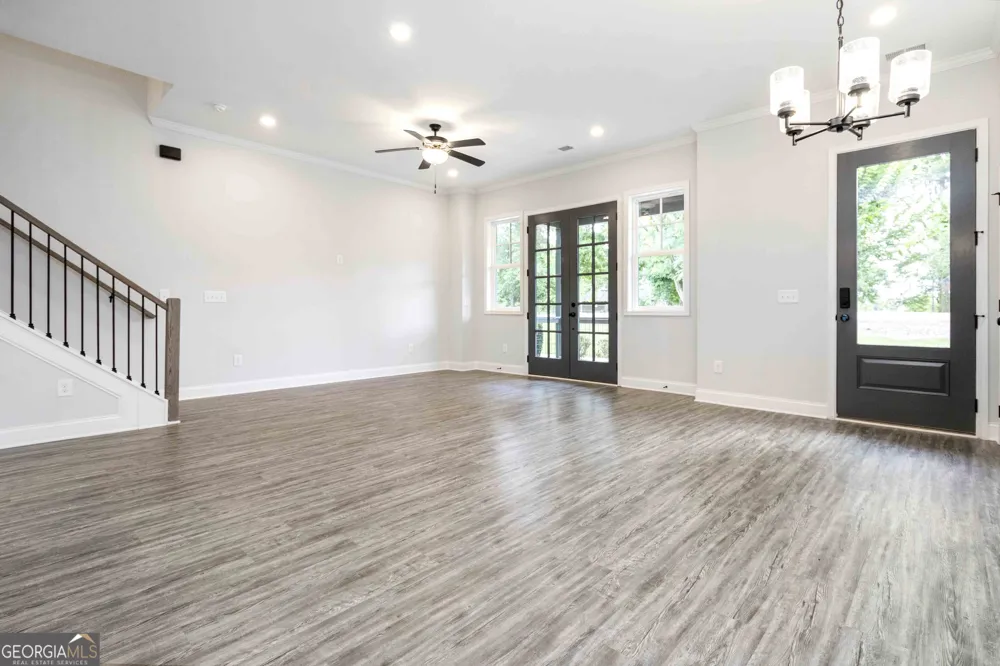 937 Willingham DR Hapeville, GA 30354