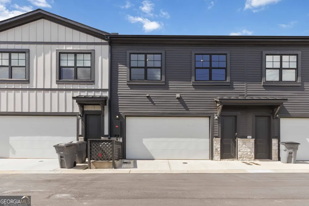 937 Willingham DR Hapeville, GA 30354