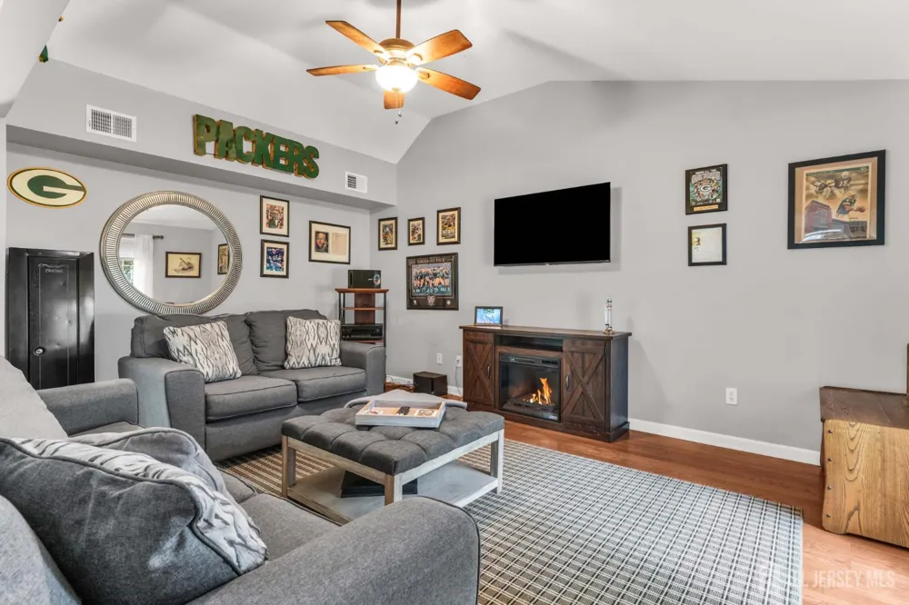 10 Metedeconk Road Howell, NJ 07731
