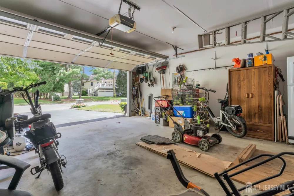 10 Metedeconk Road Howell, NJ 07731
