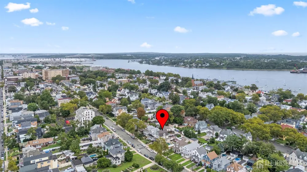 124 kearny Avenue Perth Amboy, NJ 08861
