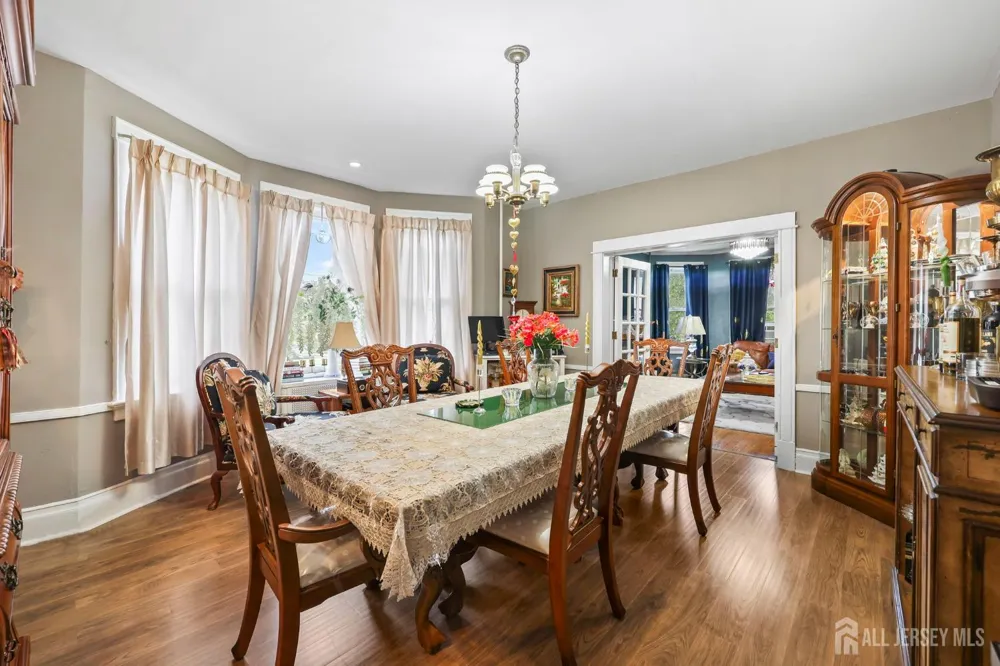 124 kearny Avenue Perth Amboy, NJ 08861
