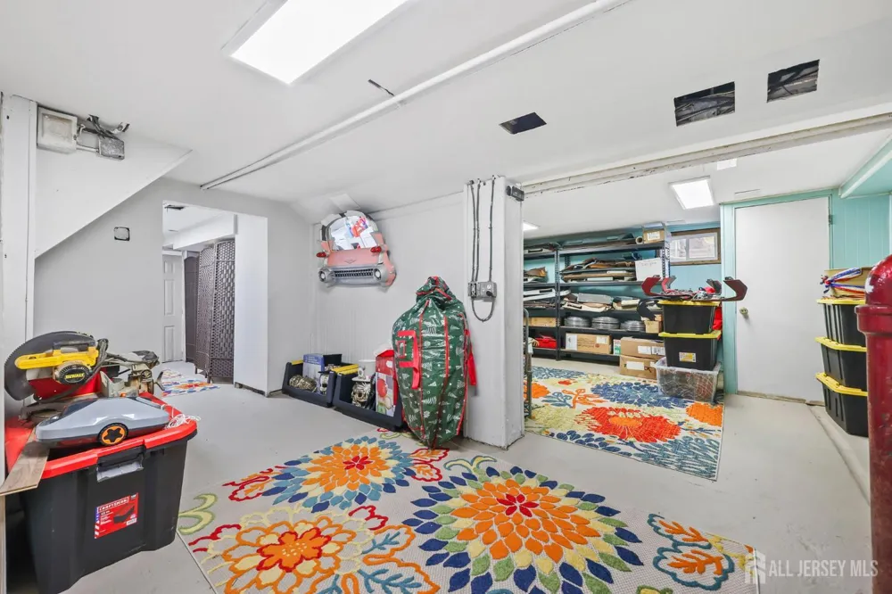 124 kearny Avenue Perth Amboy, NJ 08861