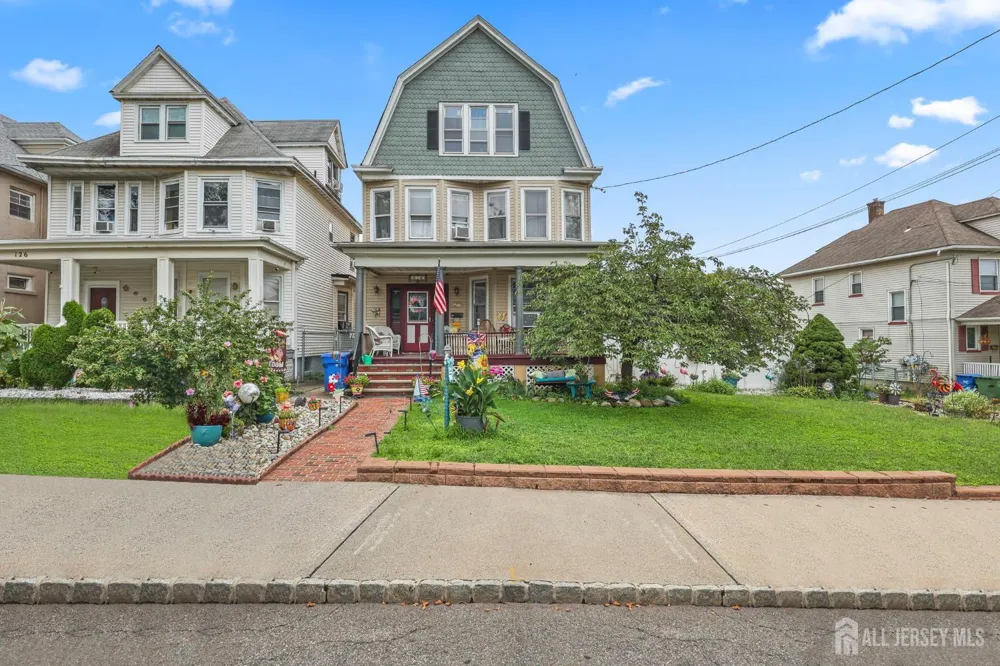 124 kearny Avenue Perth Amboy, NJ 08861