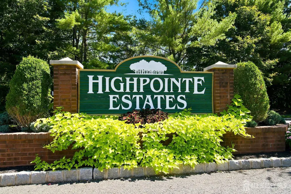 41 High Pointe Way Old Bridge, NJ 07747