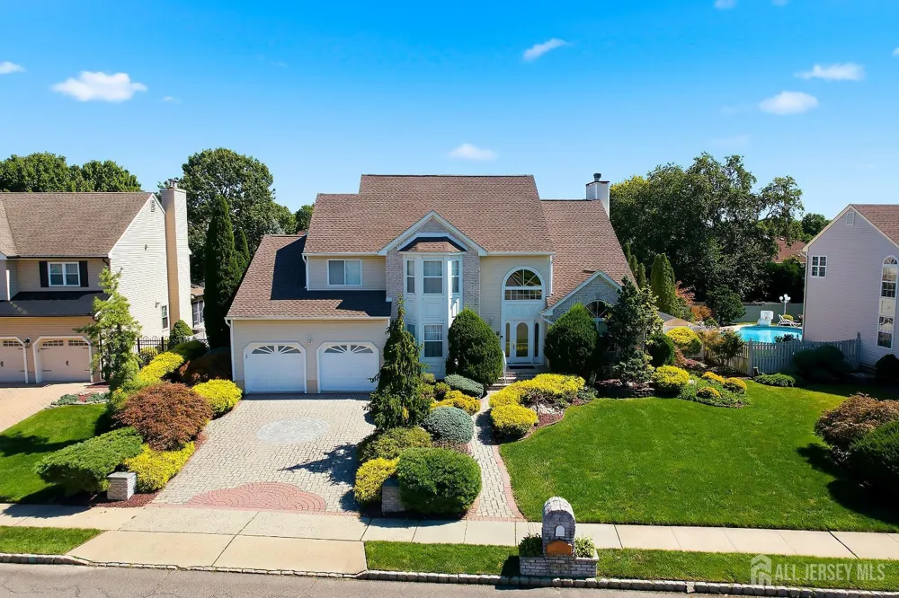 41 High Pointe Way Old Bridge, NJ 07747