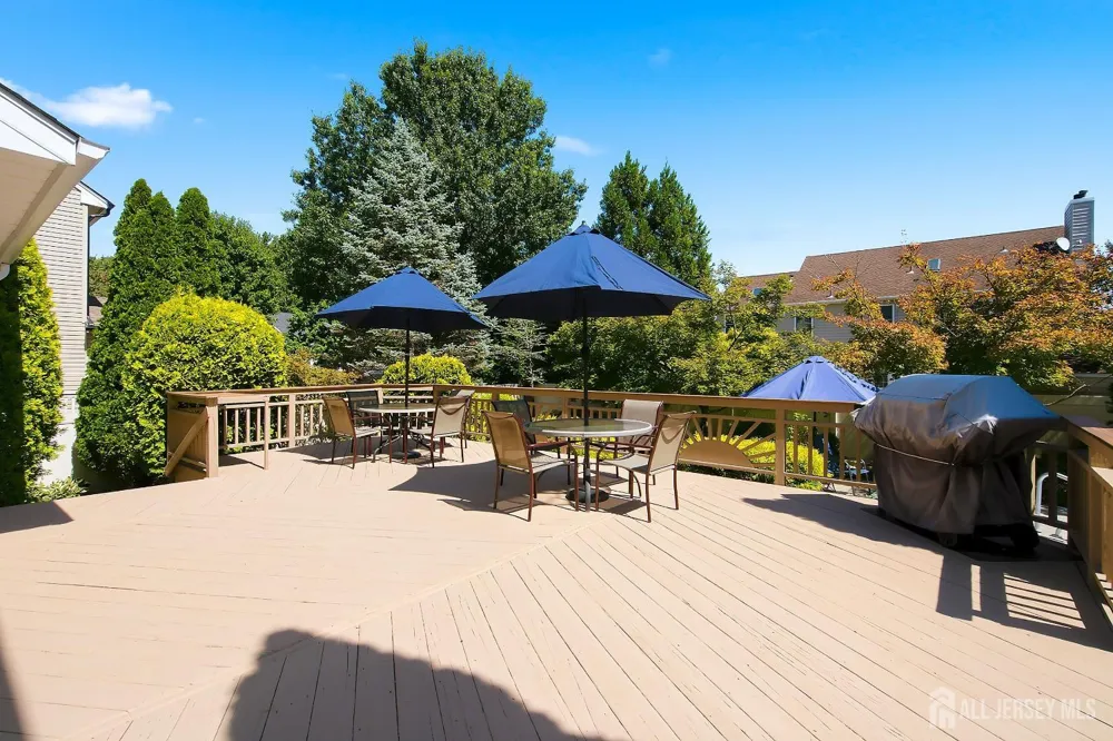 41 High Pointe Way Old Bridge, NJ 07747