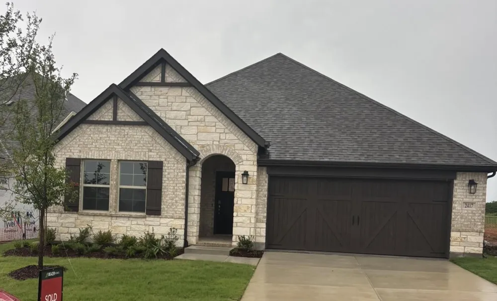 2417 Blackwell Street Celina, TX 75009