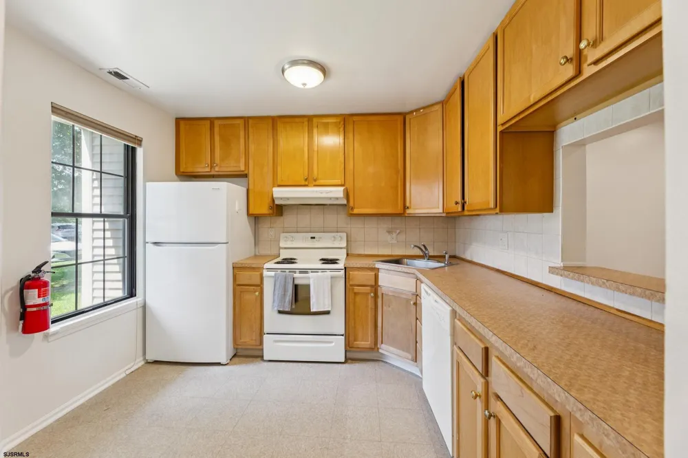 2615 Boulder Ct Ct Mays Landing, NJ 08330