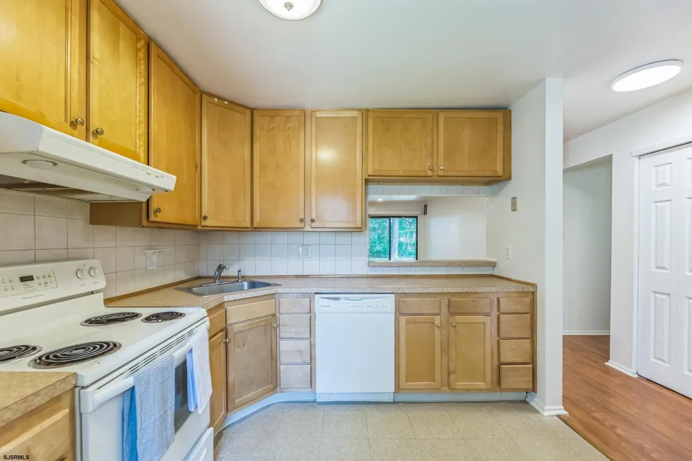 2615 Boulder Ct Ct Mays Landing, NJ 08330