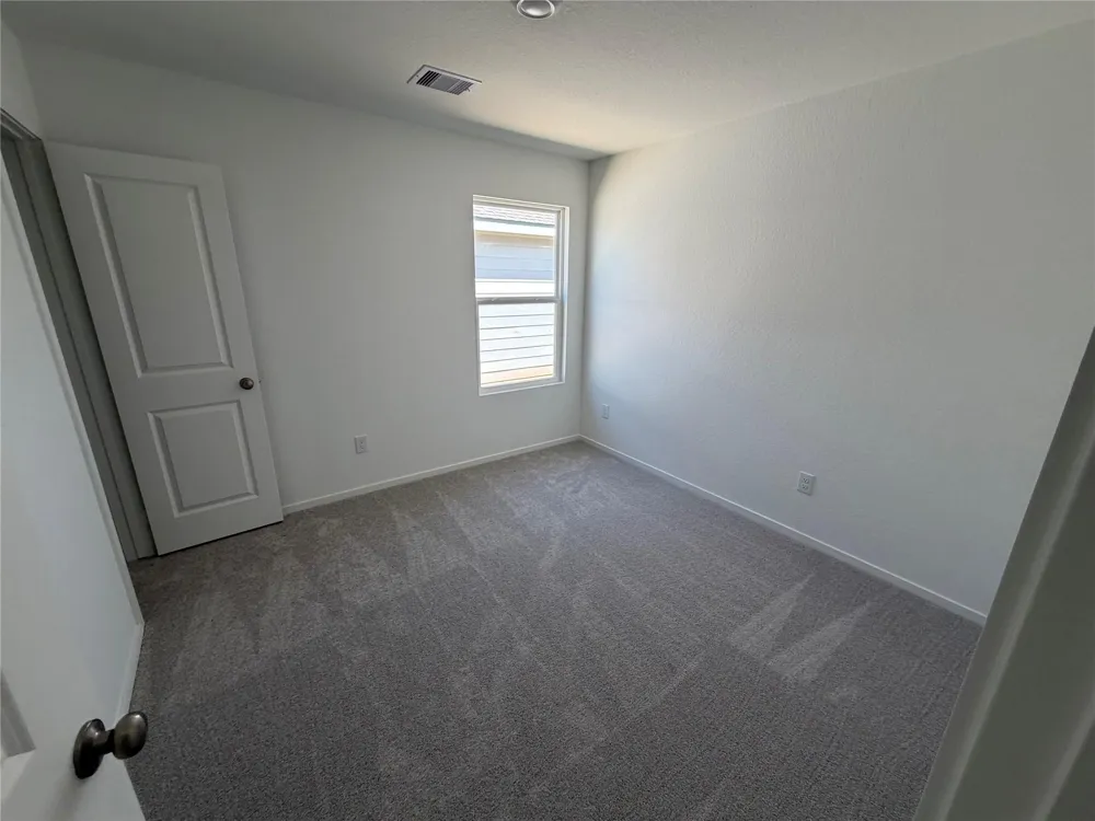 346 Lucia Cleveland, TX 77327
