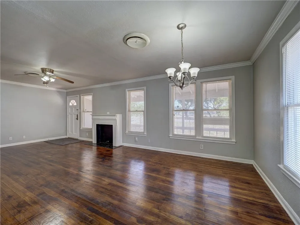 225 S Whitney Street Aransas Pass, TX 78336