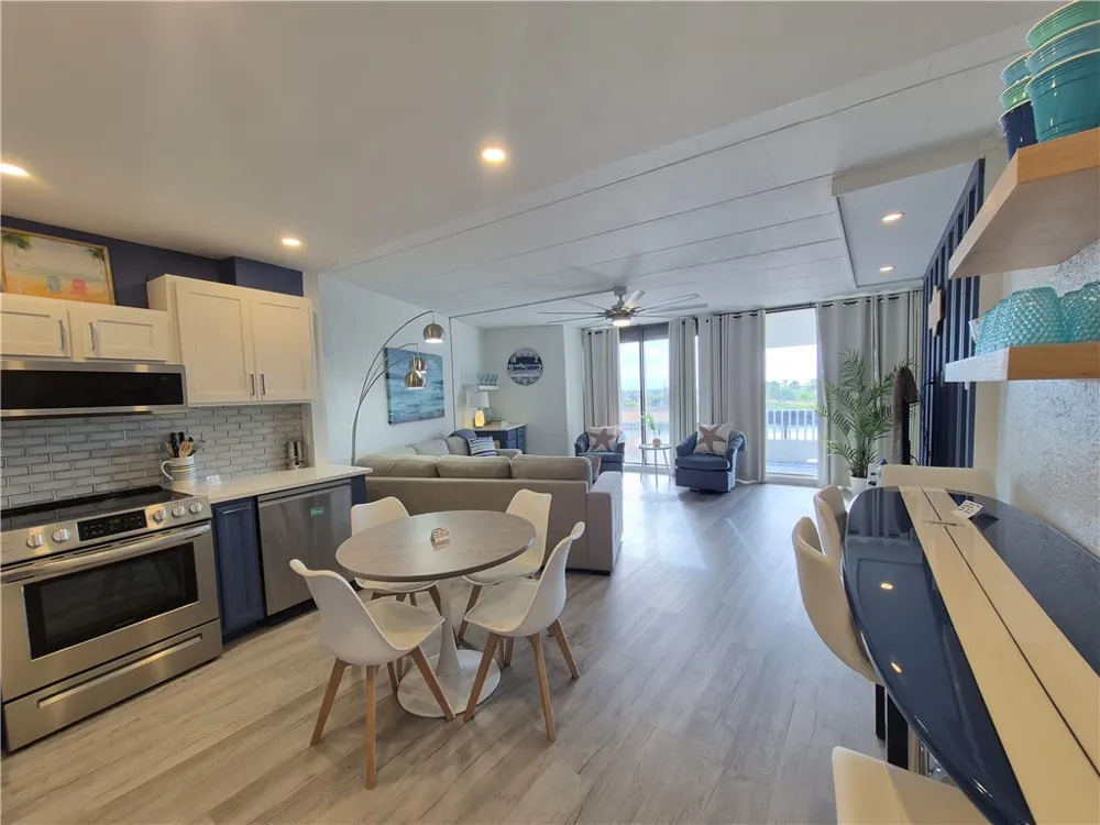 14401 Commodores Drive #211 Corpus Christi, TX 78418