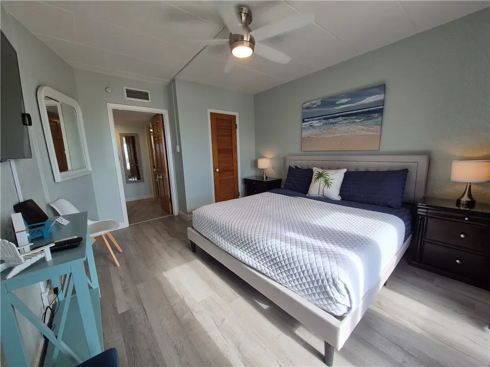 14401 Commodores Drive #211 Corpus Christi, TX 78418