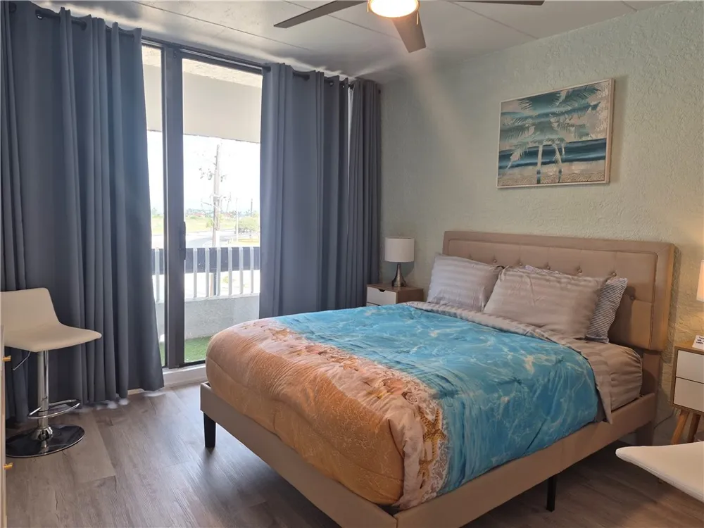14401 Commodores Drive #211 Corpus Christi, TX 78418