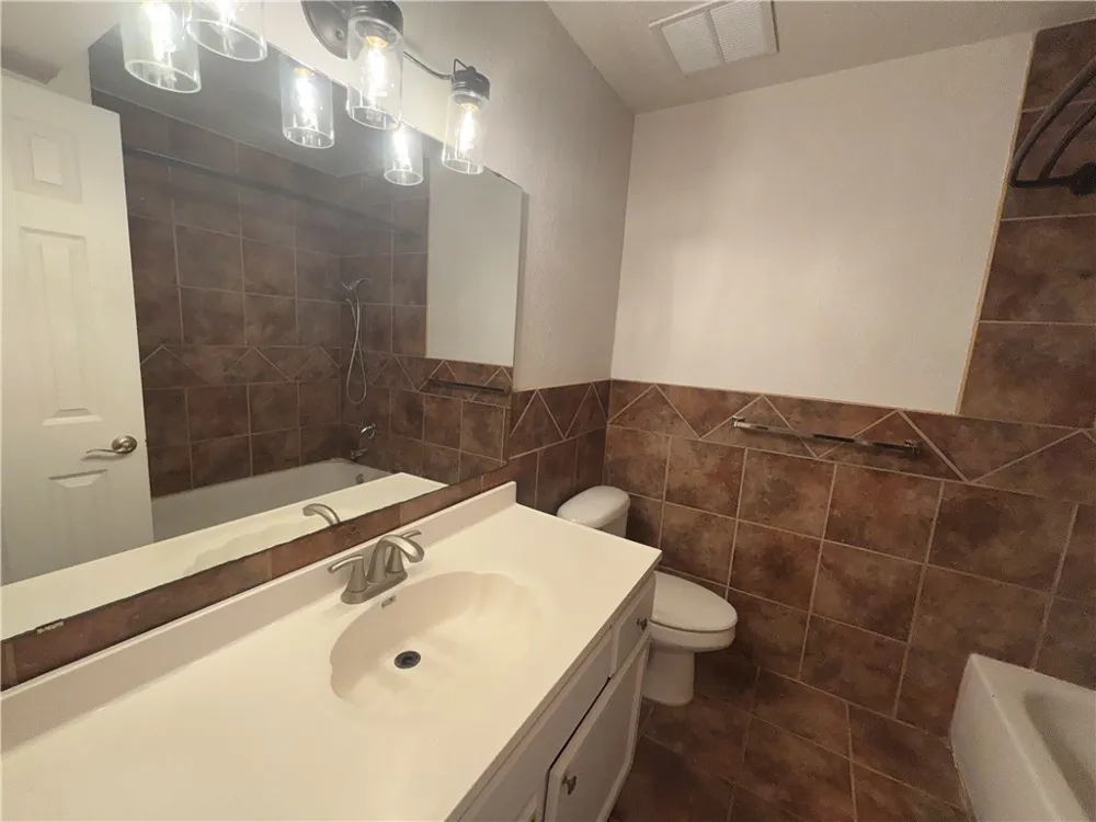 4141 Whiteley Drive #203 Corpus Christi, TX 78418