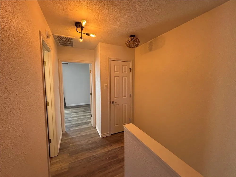 4141 Whiteley Drive #203 Corpus Christi, TX 78418