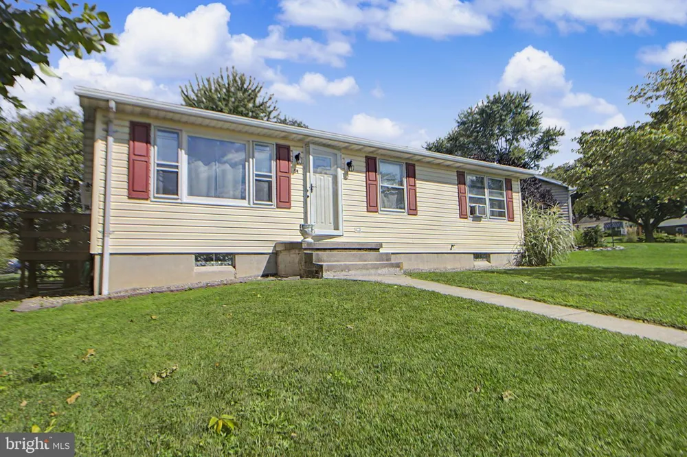 54 LION DRIVE Hanover, PA 17331
