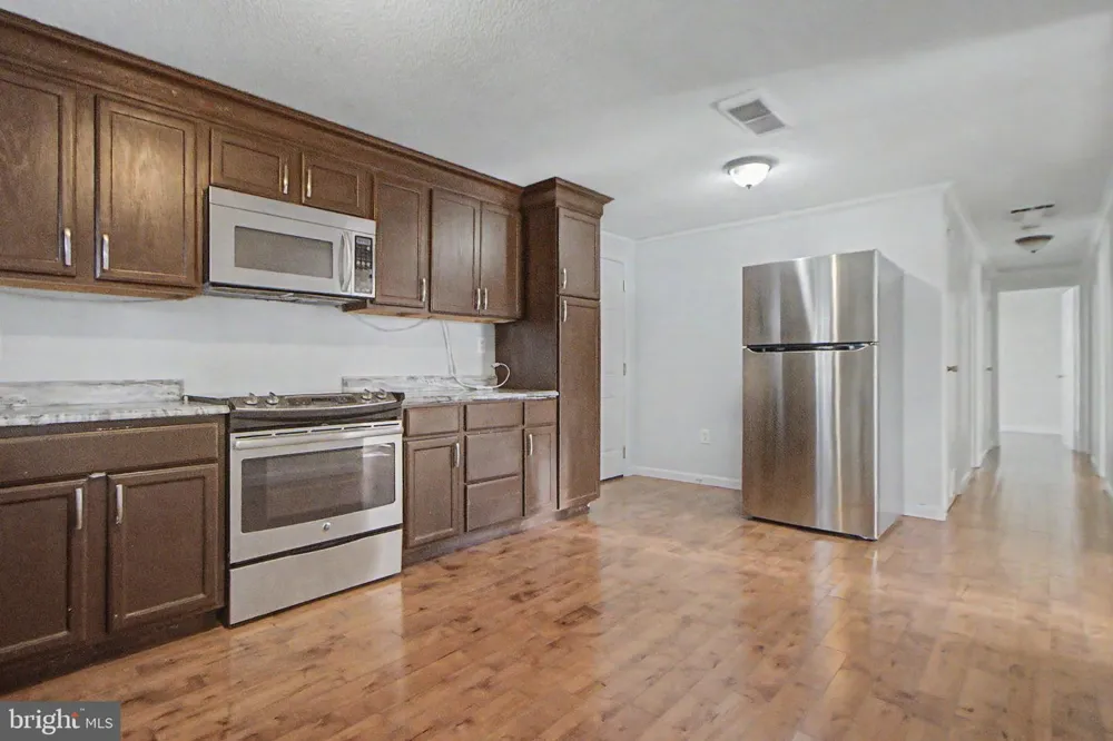 54 LION DRIVE Hanover, PA 17331