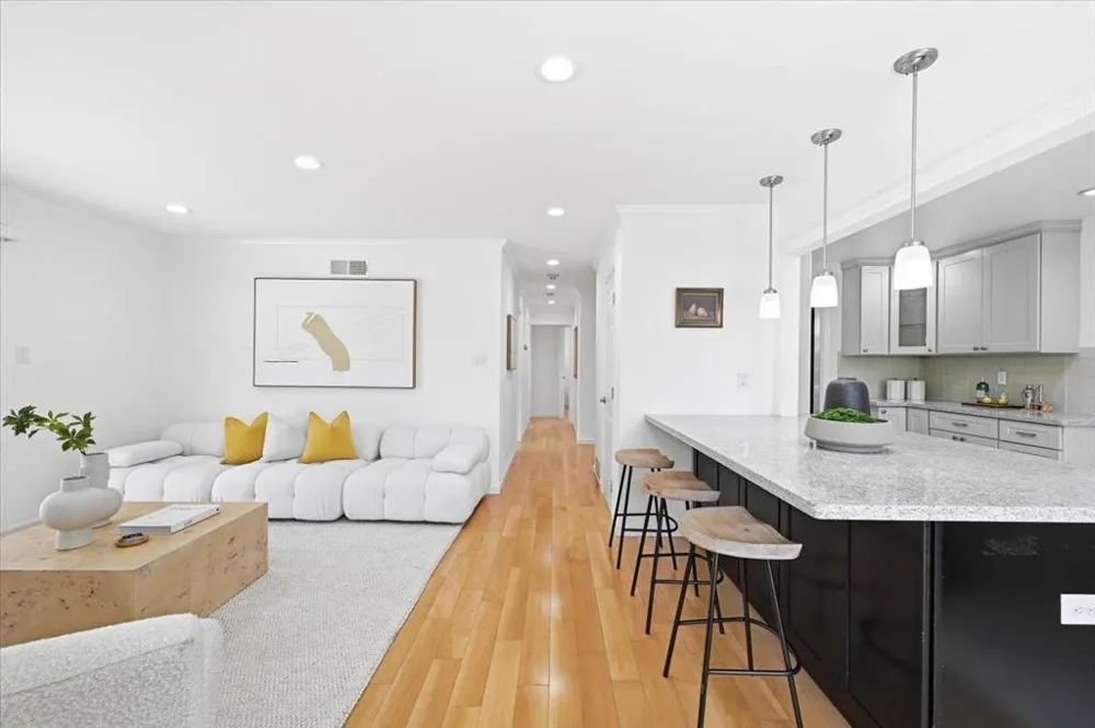 702 Grape Avenue Sunnyvale, CA 94087