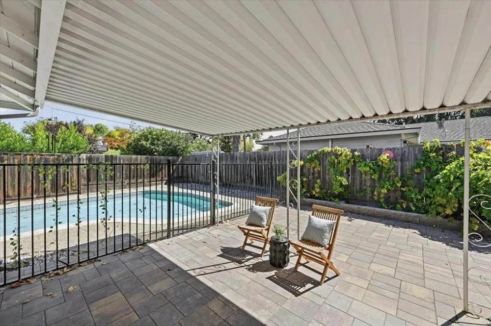 702 Grape Avenue Sunnyvale, CA 94087