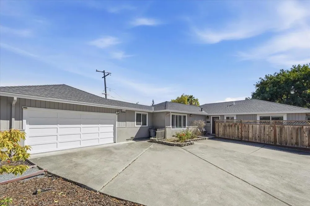 702 Grape Avenue Sunnyvale, CA 94087