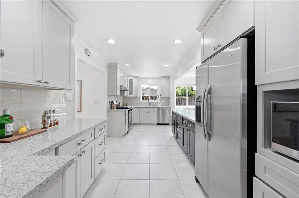 702 Grape Avenue Sunnyvale, CA 94087