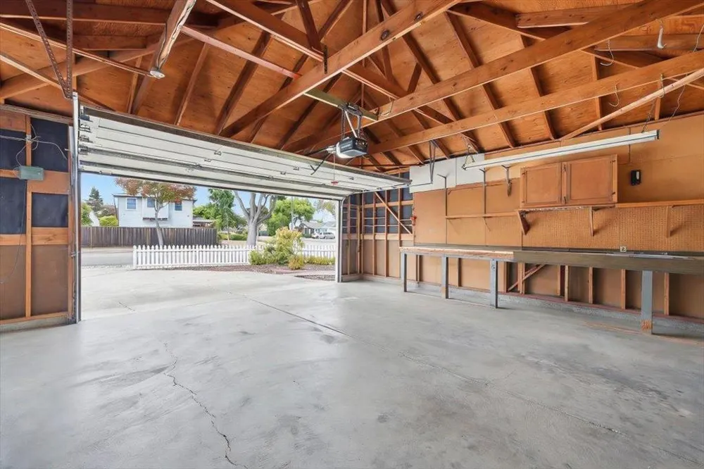 702 Grape Avenue Sunnyvale, CA 94087