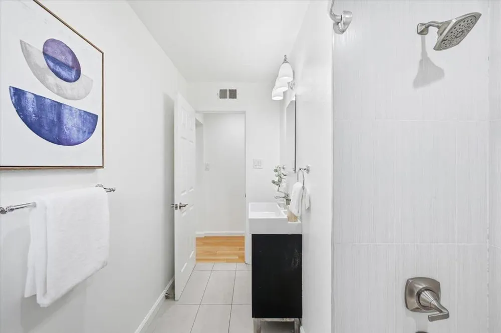 702 Grape Avenue Sunnyvale, CA 94087