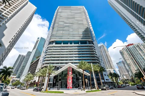 1300 Brickell Bay Dr #604