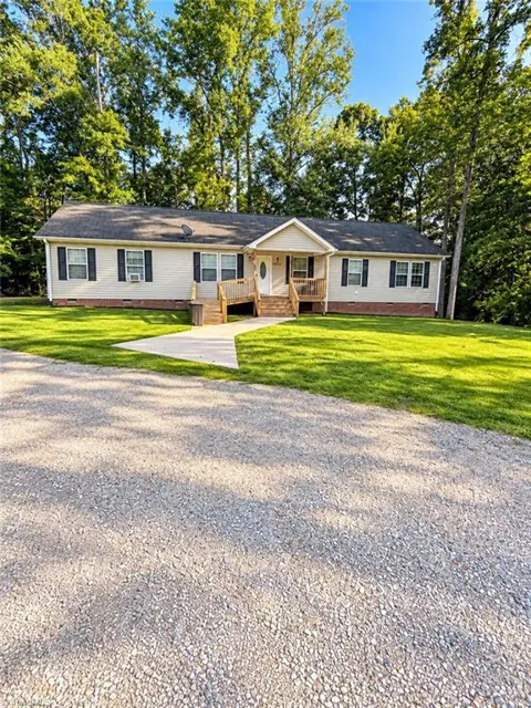 2005 Circleview Drive