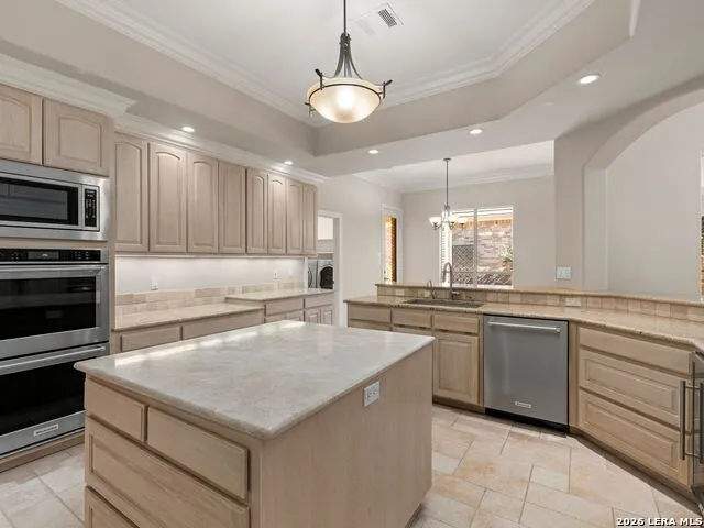 9 Rugby Lane San Antonio, TX 78257