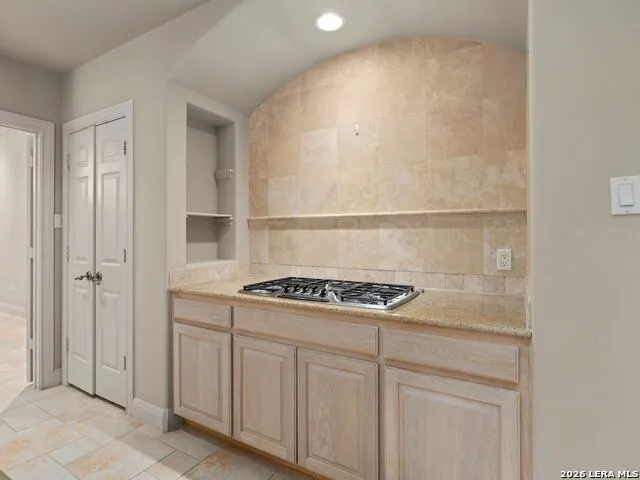 9 Rugby Lane San Antonio, TX 78257