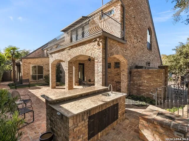 9 Rugby Lane San Antonio, TX 78257