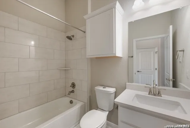 4025 Arena Blanca San Antonio, TX 78261