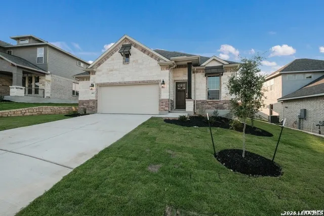 4025 Arena Blanca San Antonio, TX 78261