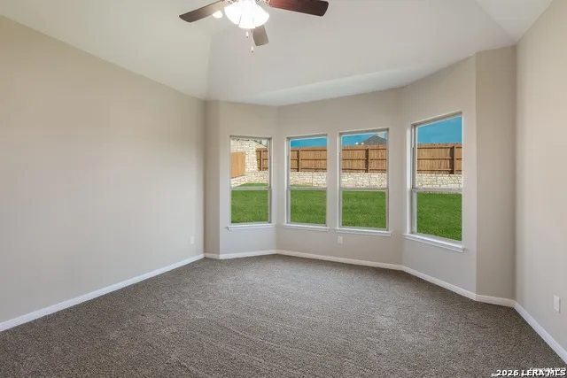 4025 Arena Blanca San Antonio, TX 78261